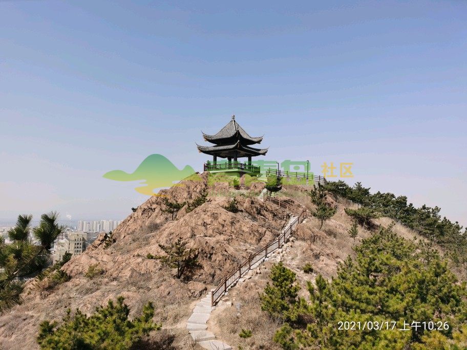 青岛市李沧区老虎山公园里面的人防山洞,也不知道有多深,如果能
