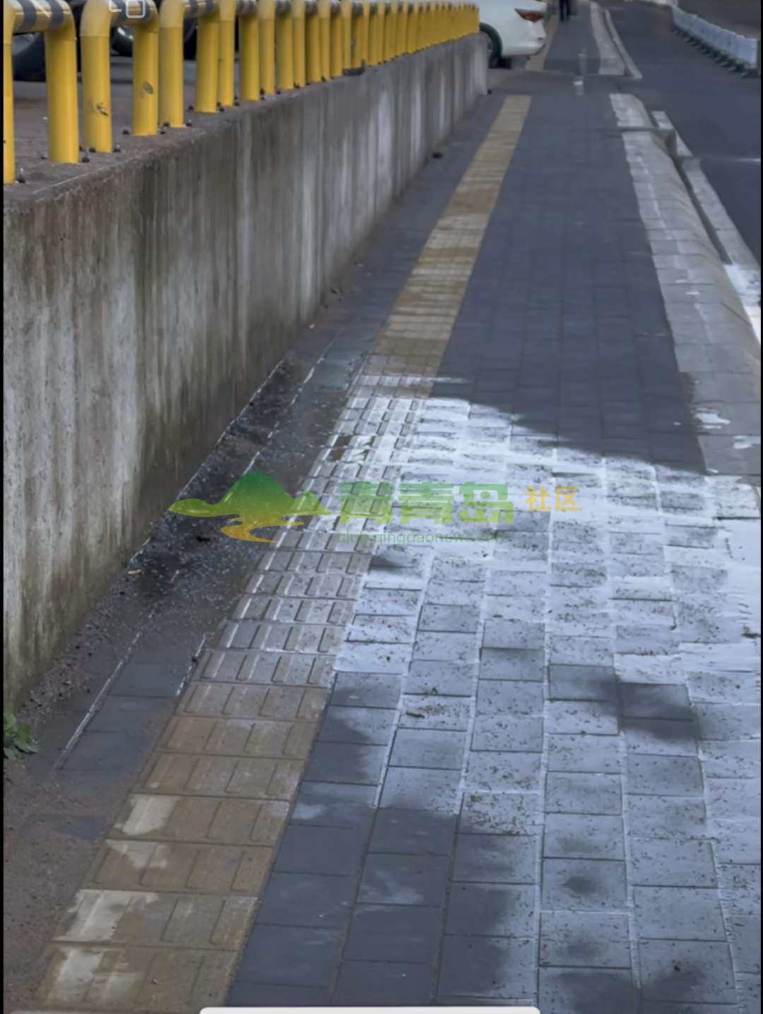 1776072740