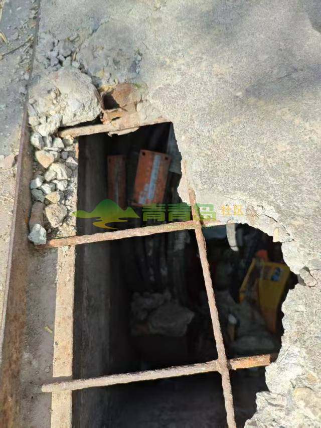 1753649348