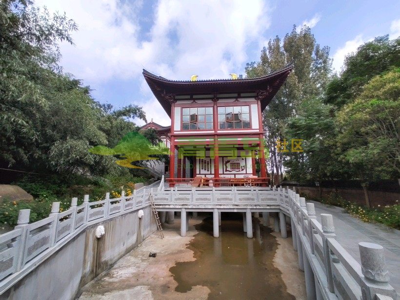 小伙伴们这是石门寺部分景色.小伙伴们可以去看看.